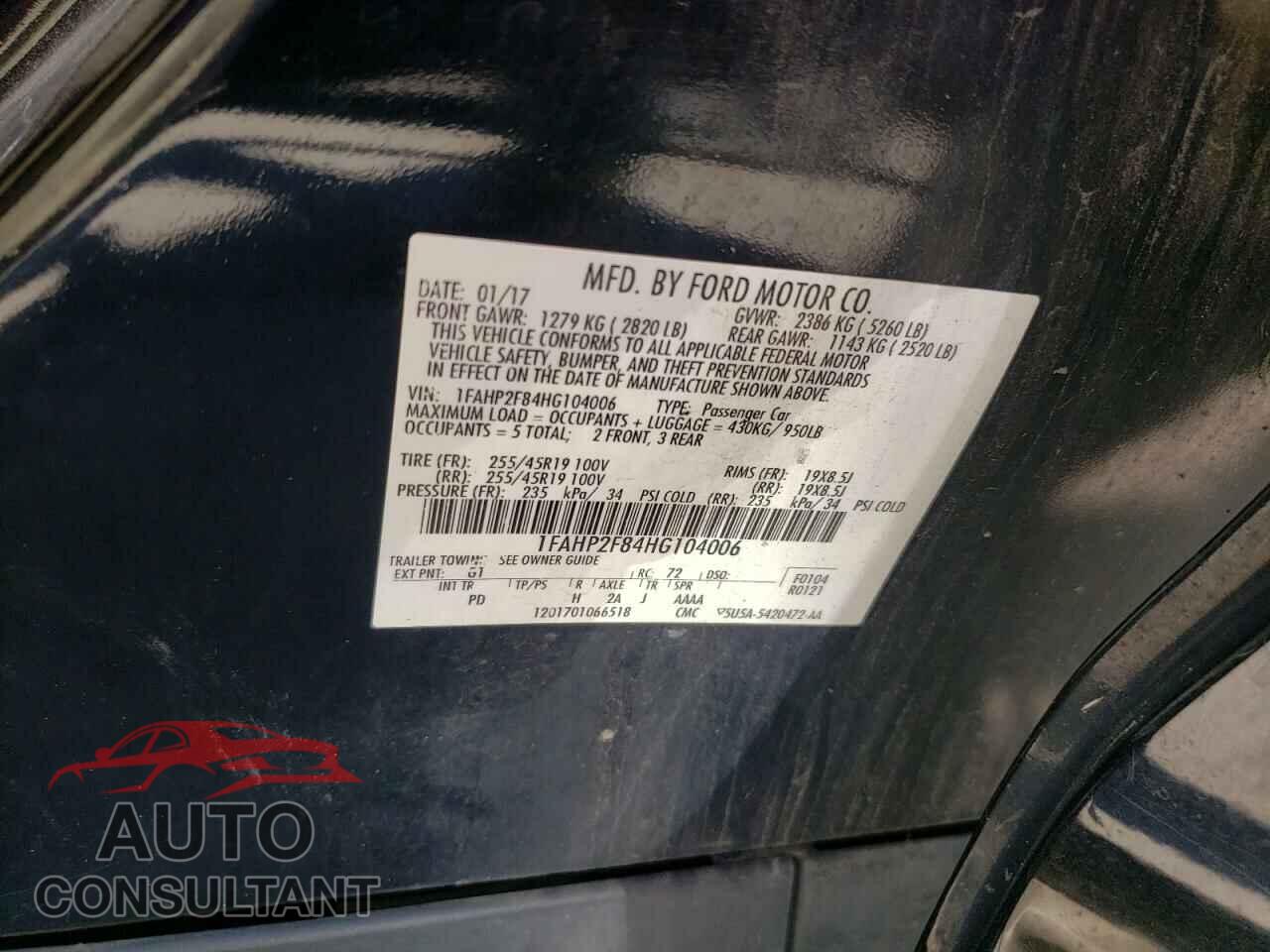 FORD TAURUS 2017 - 1FAHP2F84HG104006
