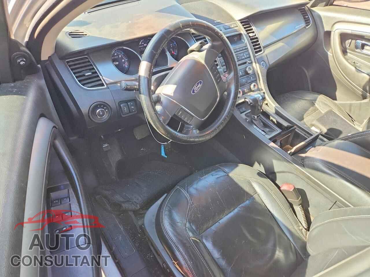 FORD TAURUS 2011 - 1FAHP2EW9BG107068