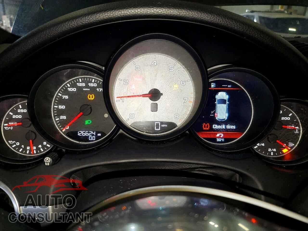 PORSCHE CAYENNE 2016 - WP1AB2A2XGLA94521