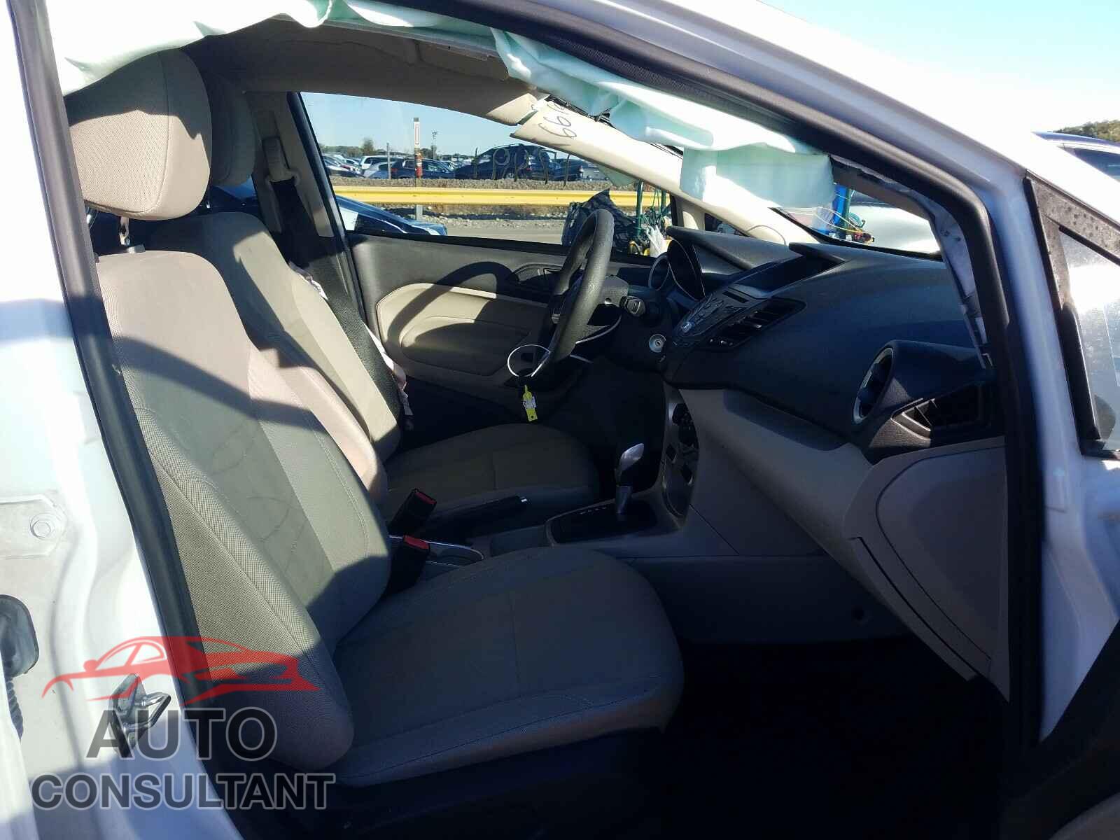 FORD FIESTA 2017 - 3FADP4EJXHM142683