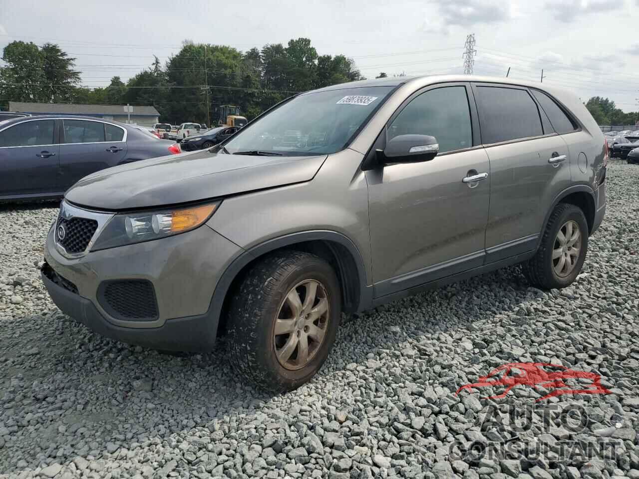 KIA SORENTO 2013 - 5XYKT3A14DG386074