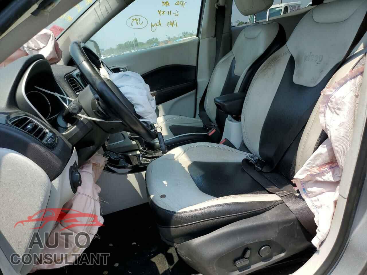 JEEP COMPASS 2018 - 3C4NJDCB1JT463826