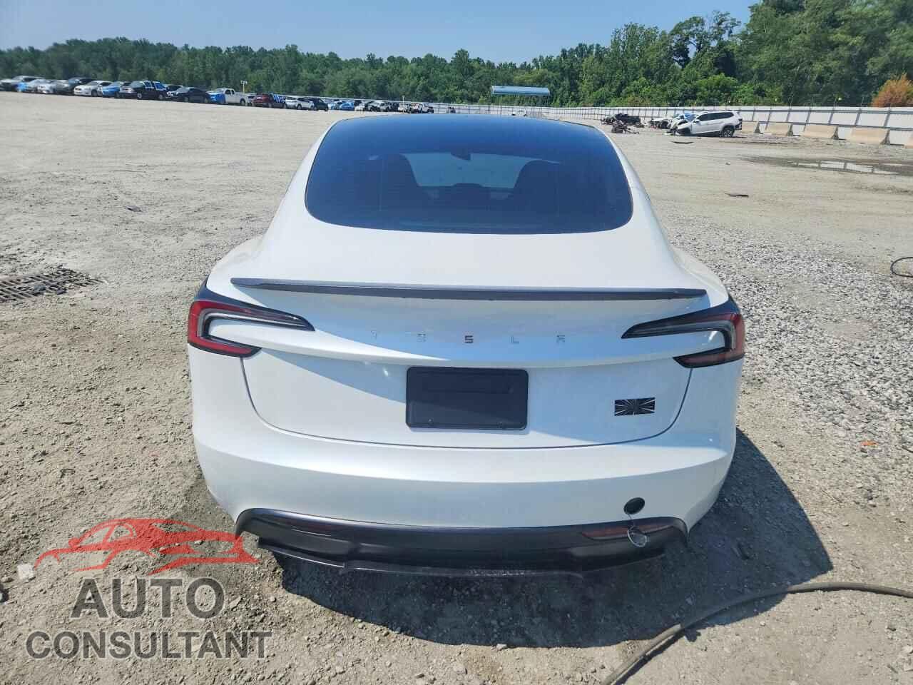 TESLA MODEL 3 2024 - 5YJ3E1ET7RF857258