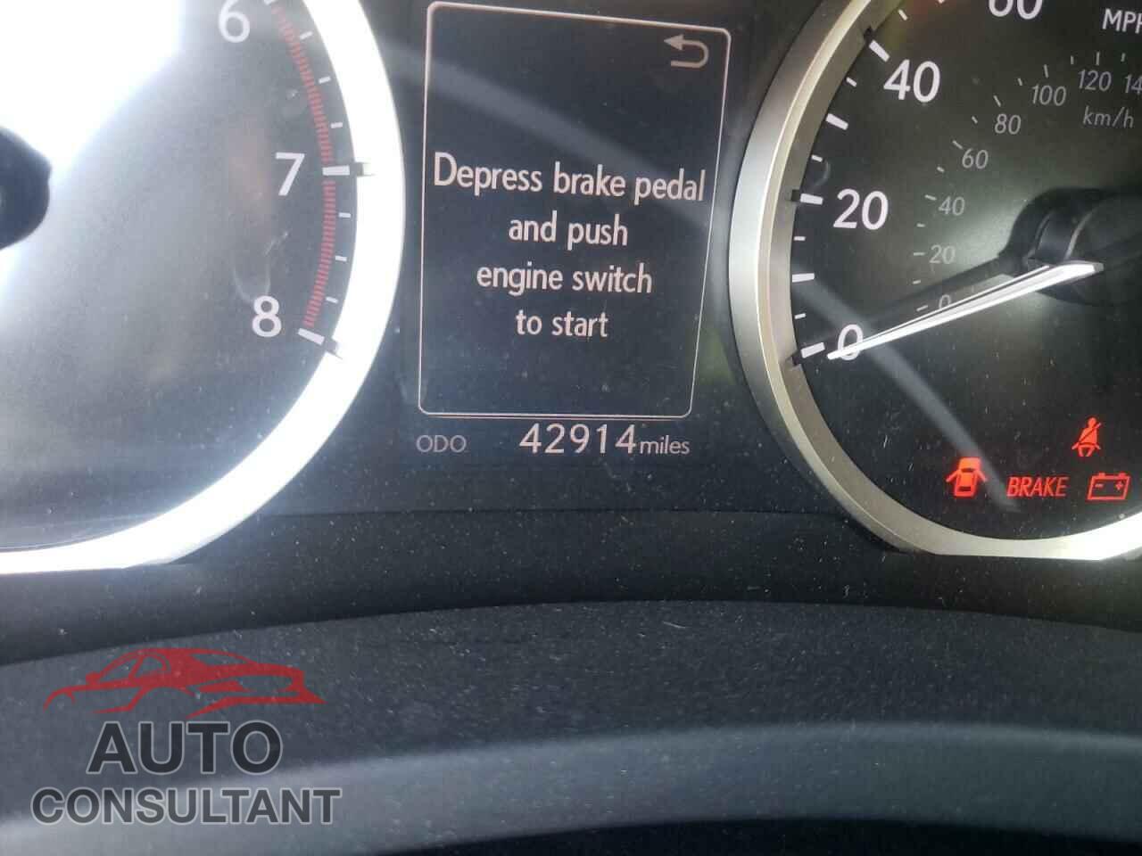 LEXUS IS 2016 - JTHBA1D26G5015993