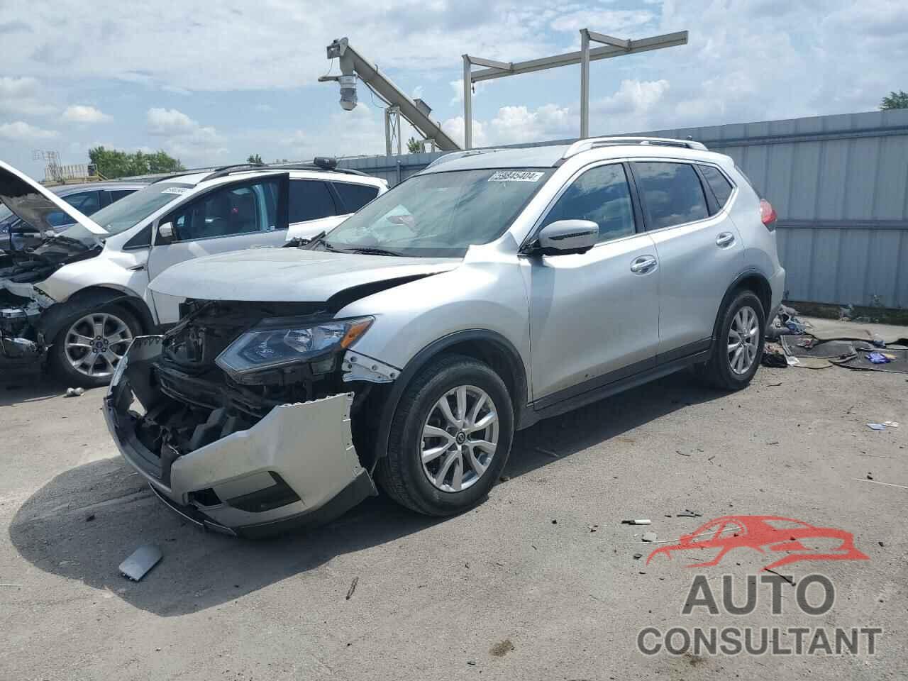 NISSAN ROGUE 2017 - KNMAT2MT5HP505689