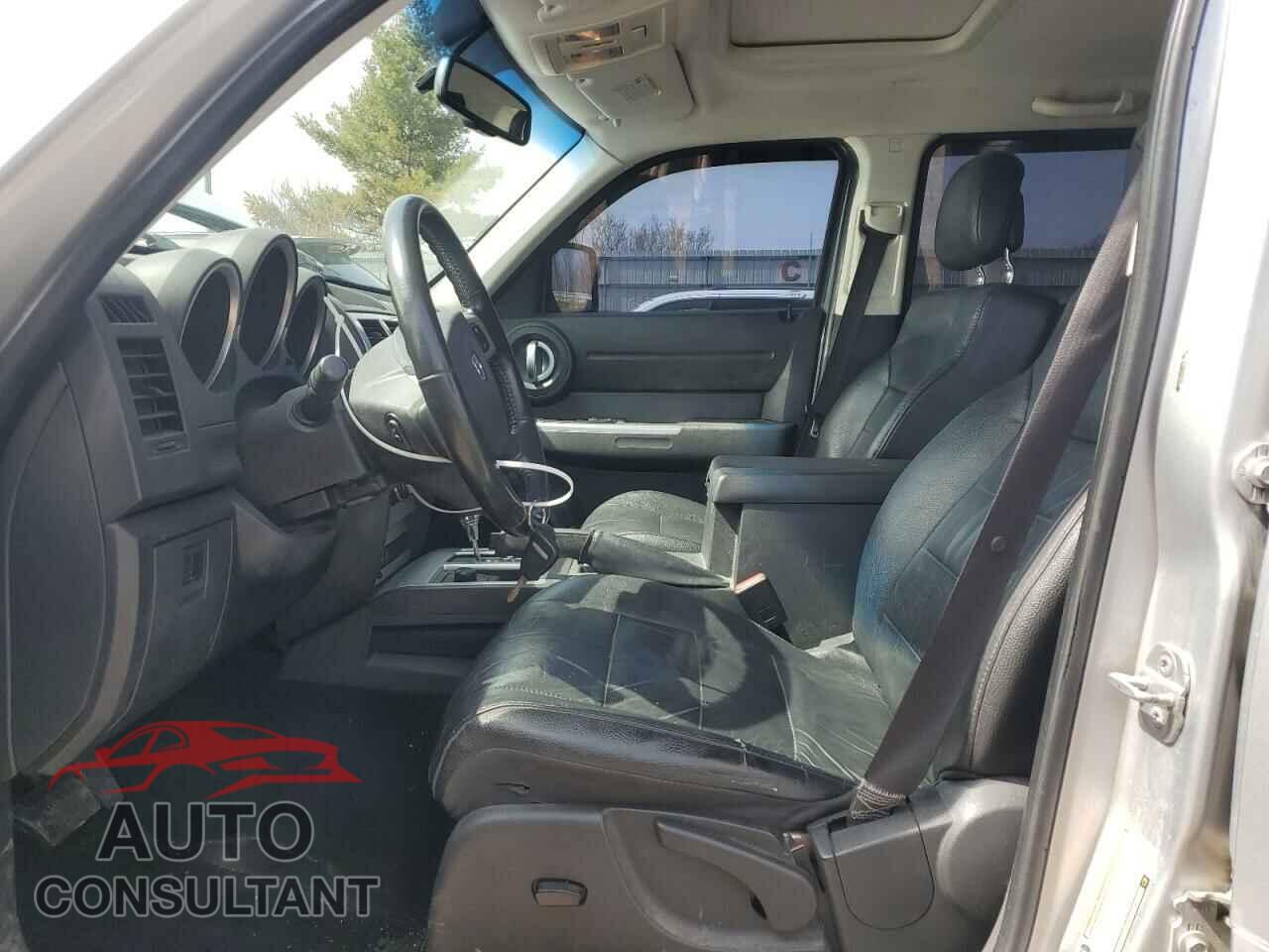 DODGE NITRO 2011 - 1D4PU5GK9BW575899