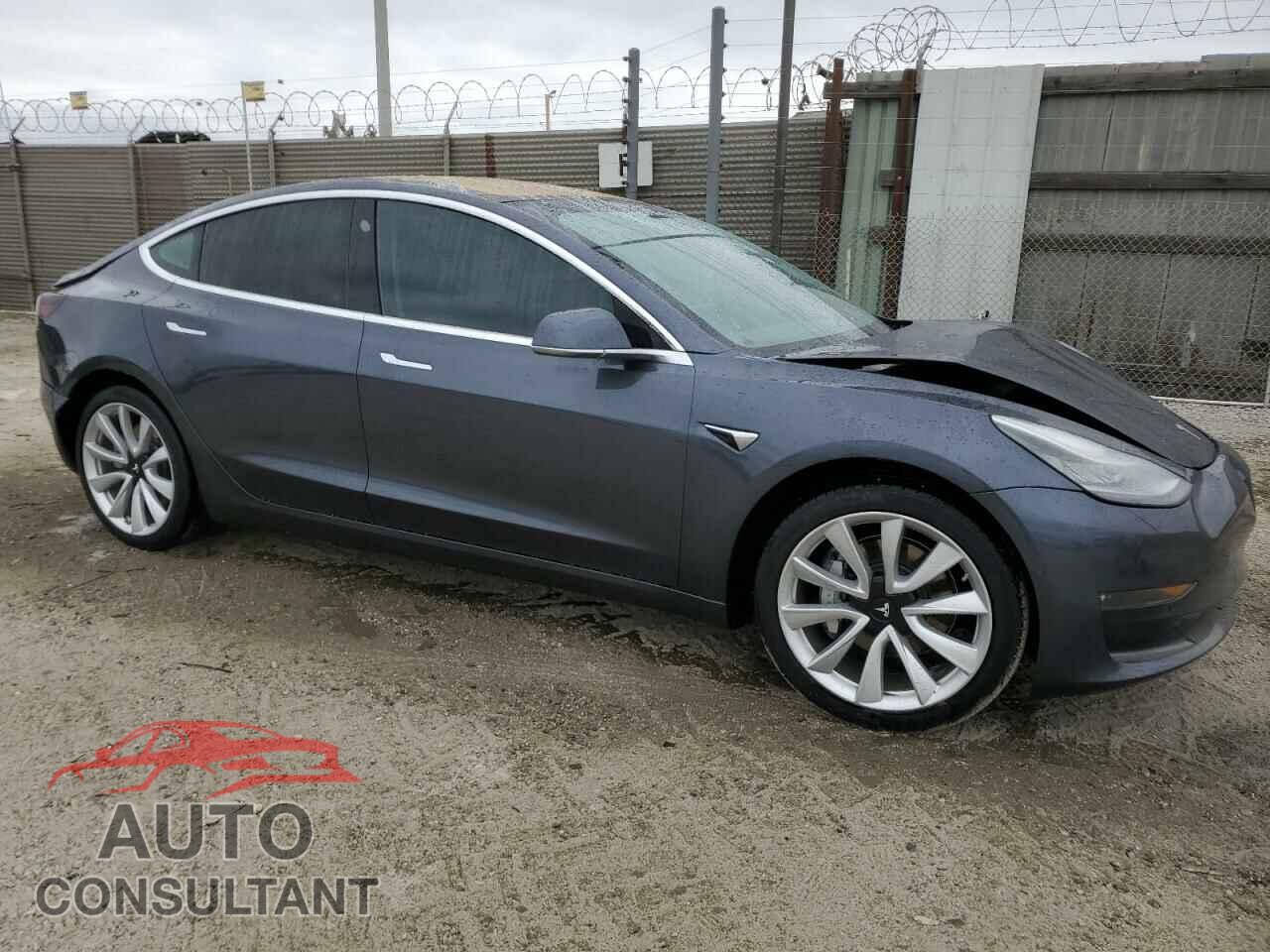 TESLA MODEL 3 2018 - 5YJ3E1EA4JF035388