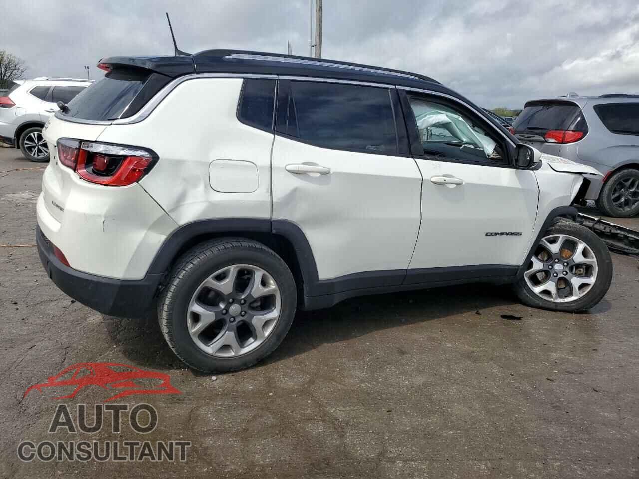 JEEP COMPASS 2018 - 3C4NJDCB9JT499652