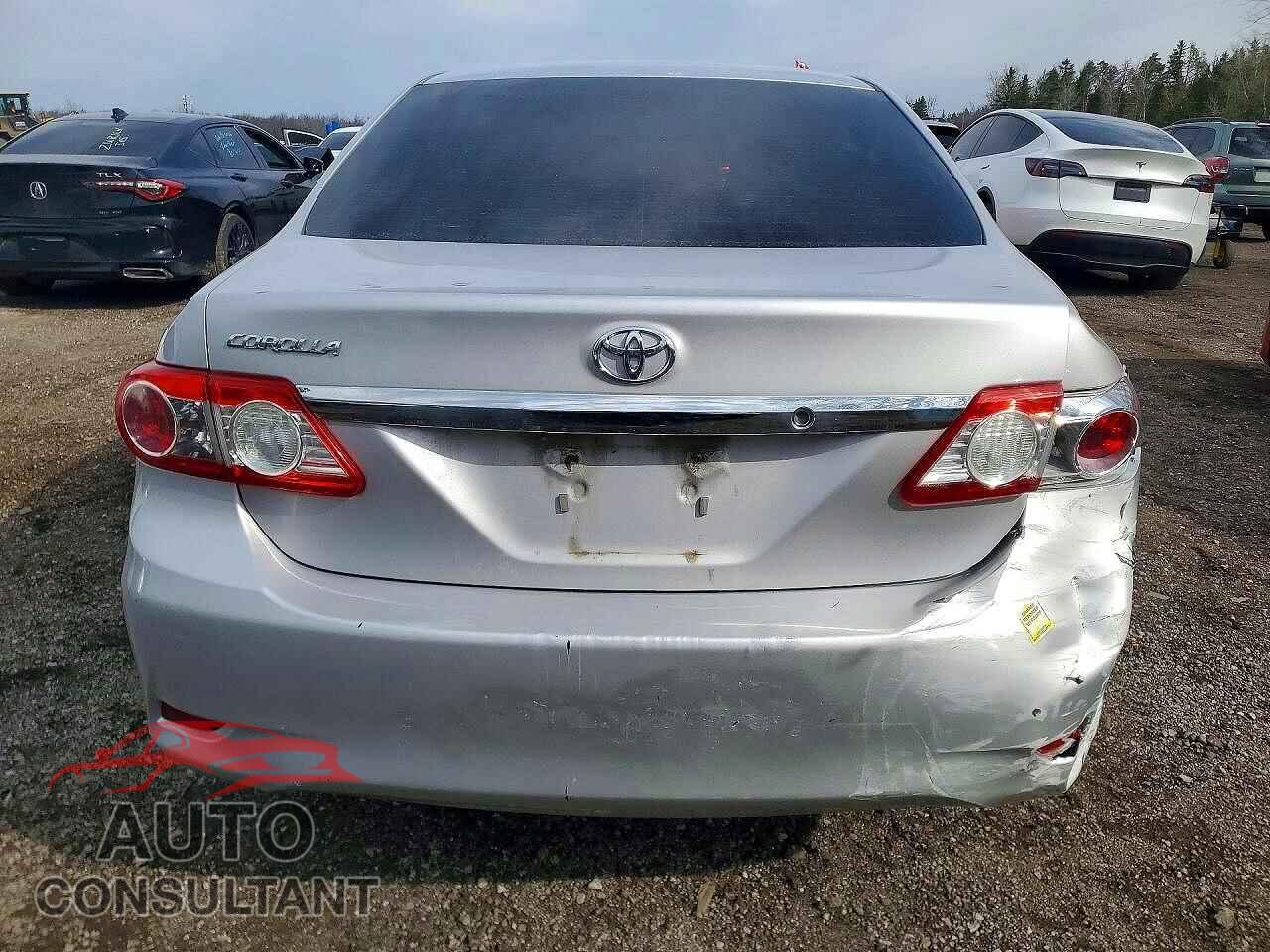 TOYOTA COROLLA 2012 - 2T1BU4EEXCC874665