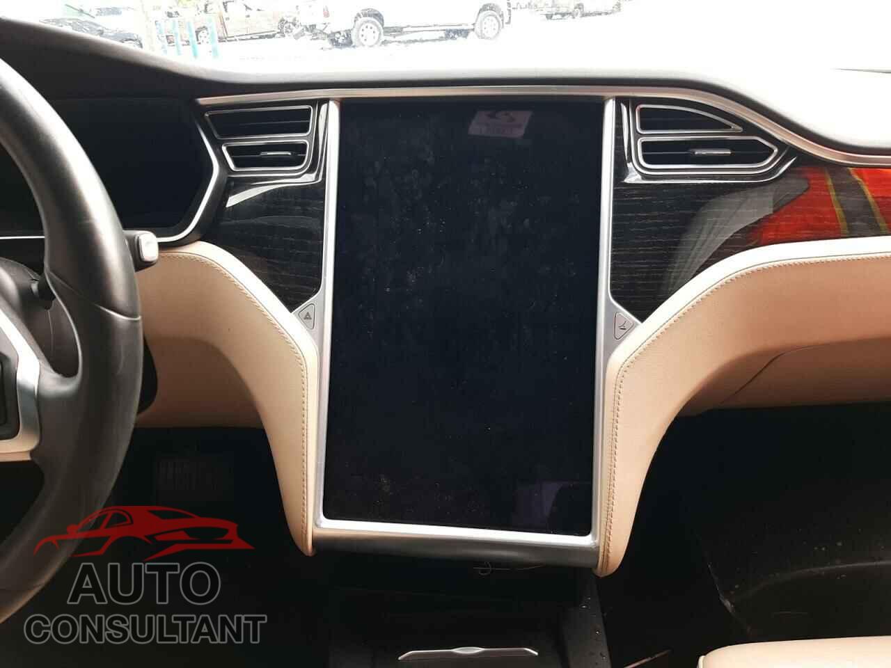 TESLA MODEL S 2016 - 5YJSA1E15GF170637