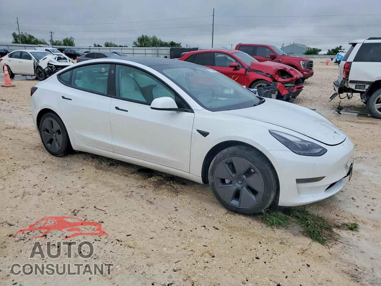 TESLA MODEL 3 2023 - 5YJ3E1EA0PF659228