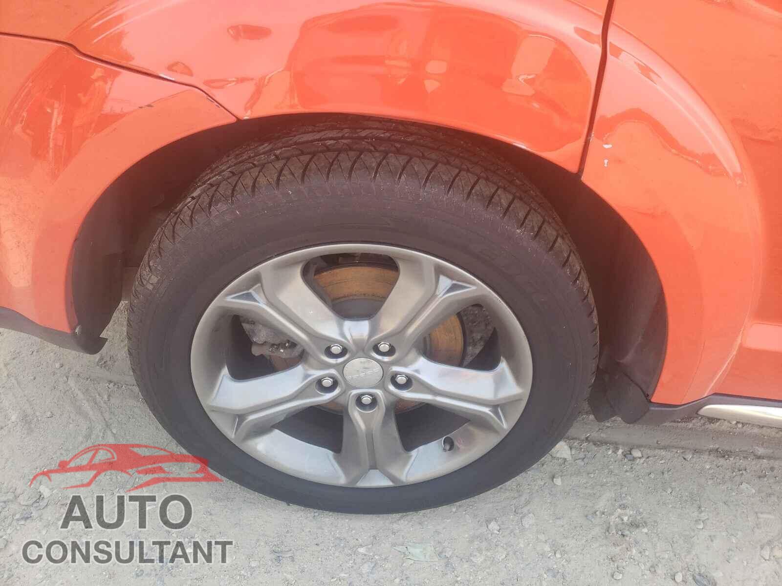DODGE JOURNEY 2017 - 3C4PDCGB1HT563682