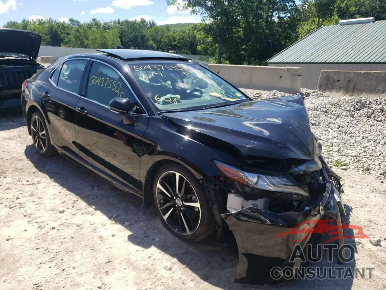 TOYOTA CAMRY 2018 - 4T1BZ1HK1JU006616