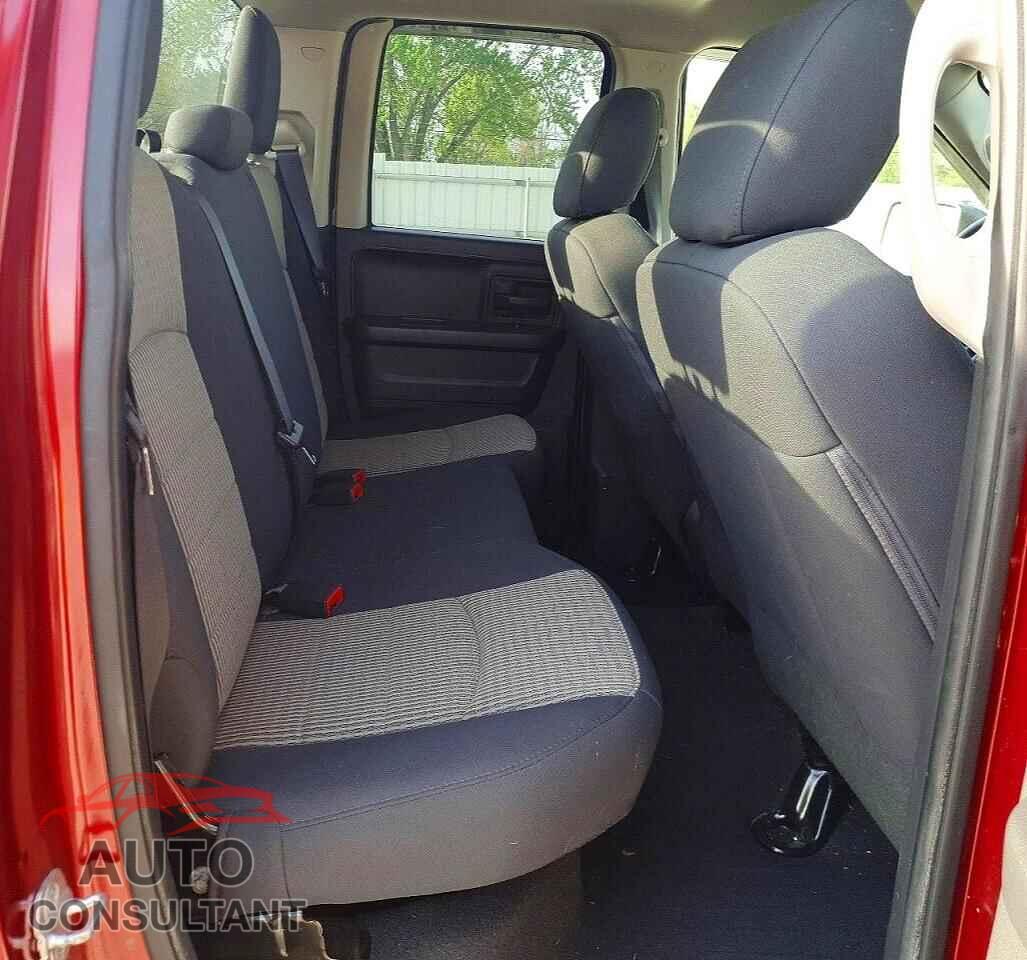 DODGE RAM 1500 2012 - 1C6RD7FT5CS341061