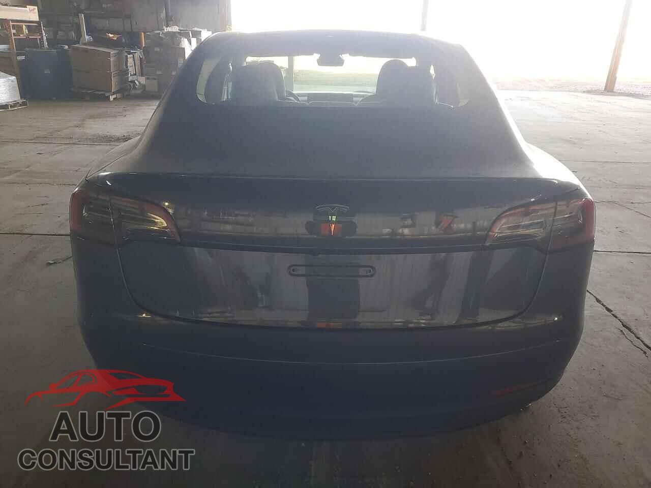 TESLA MODEL 3 2023 - 5YJ3E1EA1PF697695