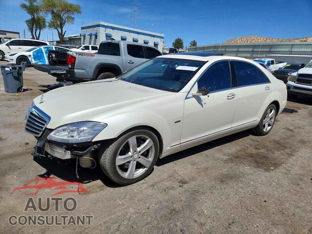 MERCEDES-BENZ S-CLASS 2012 - WDDNG7DB0CA478168