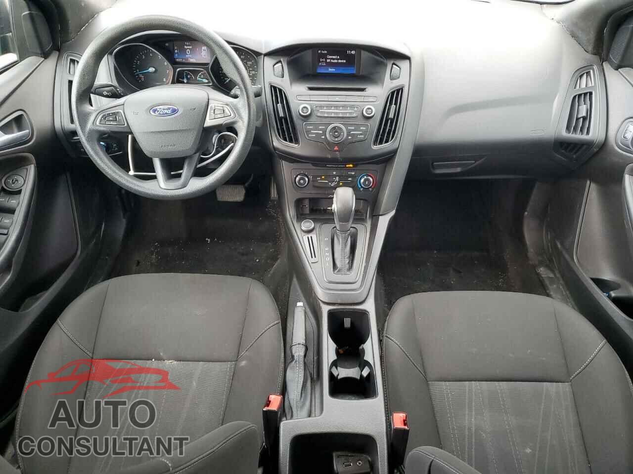 FORD FOCUS 2017 - 1FADP3E23HL306683