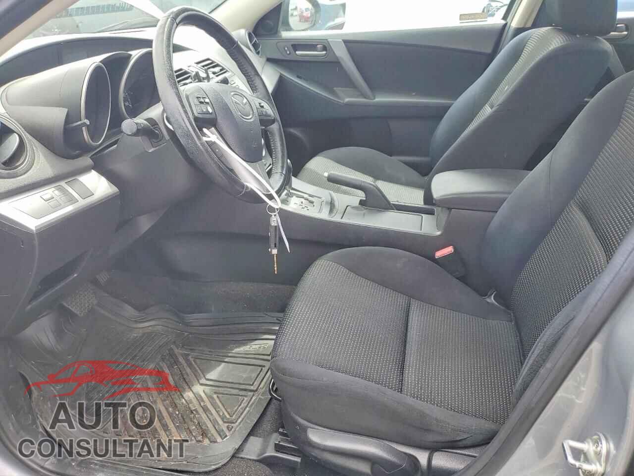 MAZDA 3 2012 - JM1BL1L88C1557633