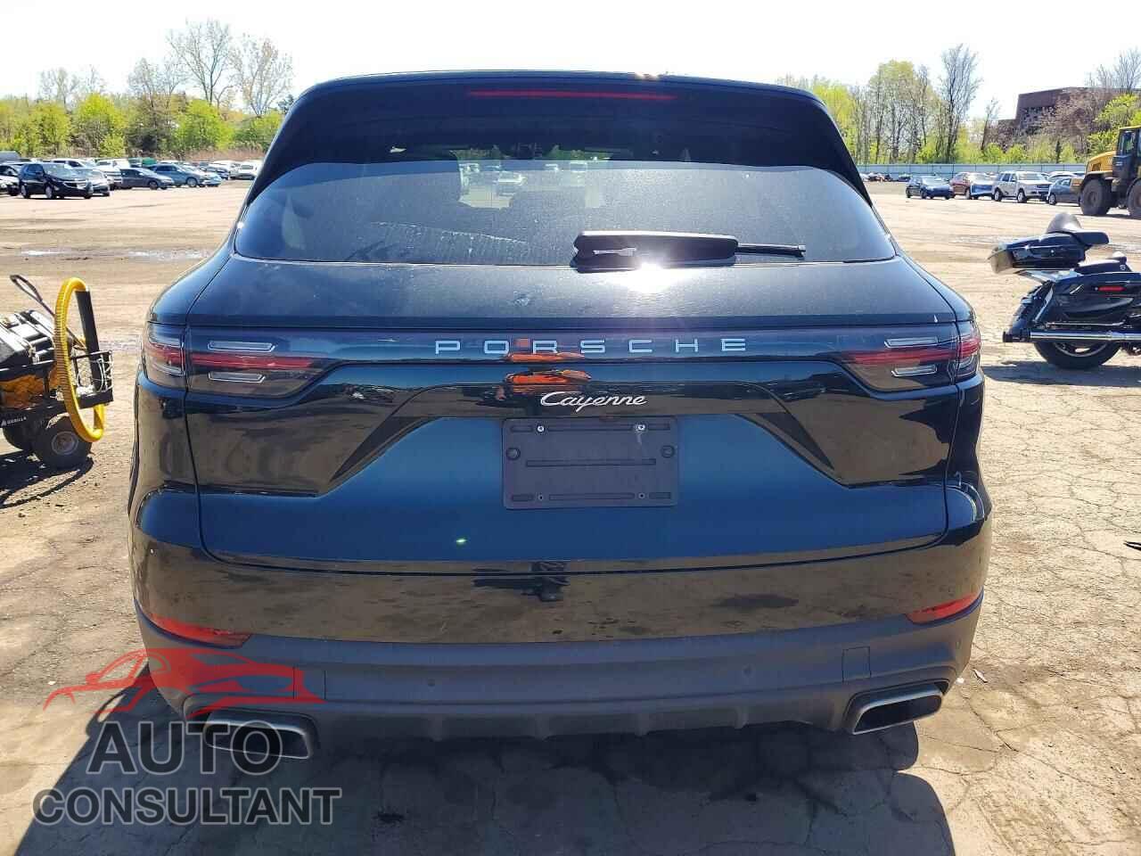 PORSCHE CAYENNE 2019 - WP1AA2AY1KDA18163