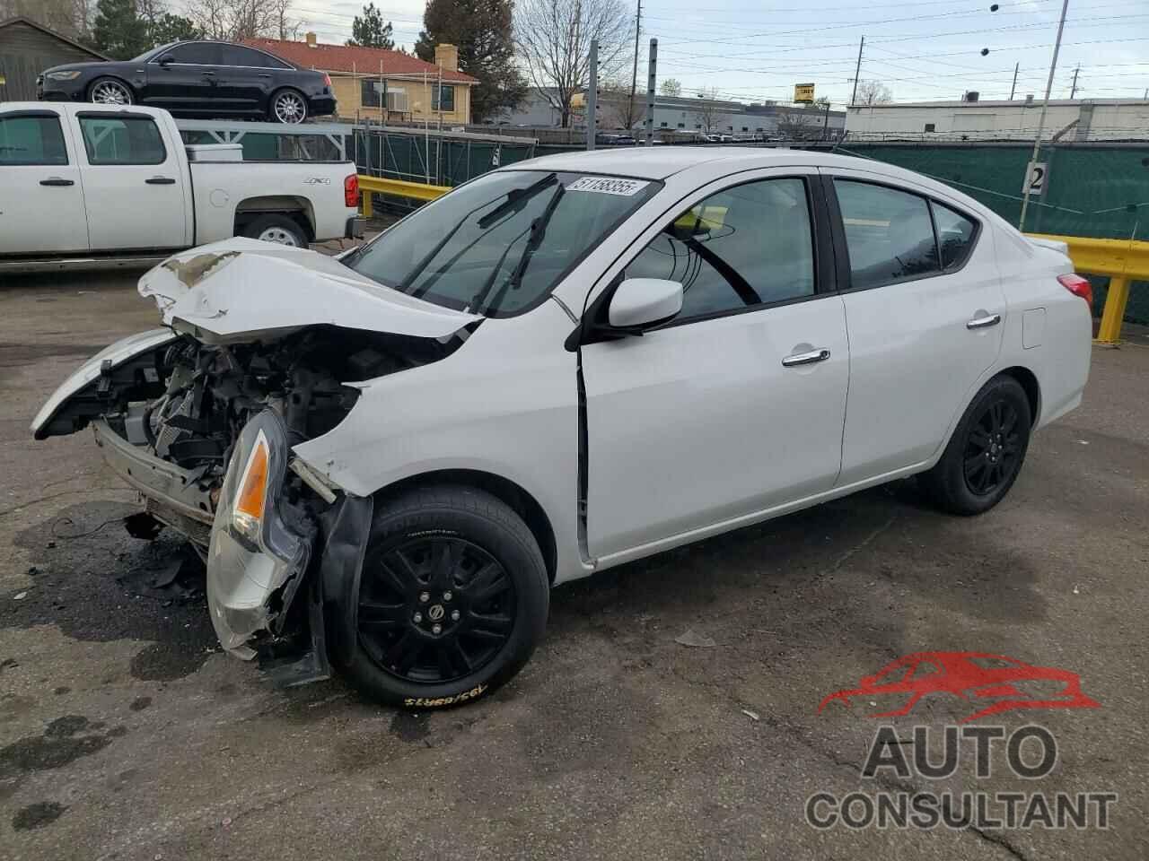NISSAN VERSA 2017 - 3N1CN7AP5HL837136