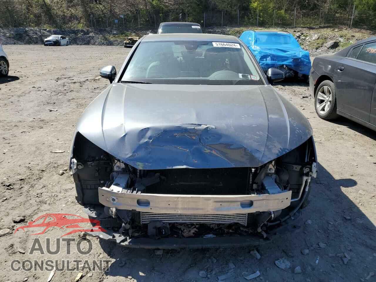 AUDI A4 2019 - WAUDNAF48KN018090