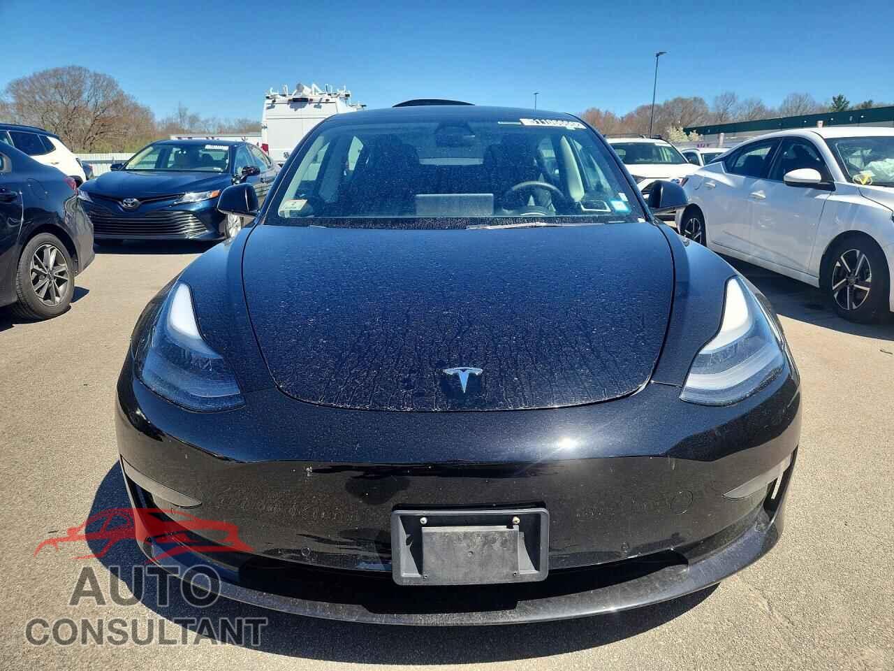 TESLA MODEL 3 2022 - 5YJ3E1EB8NF189150