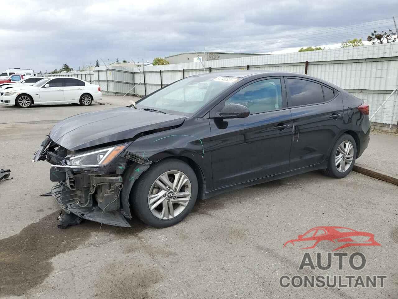 HYUNDAI ELANTRA 2019 - KMHD84LF8KU782959