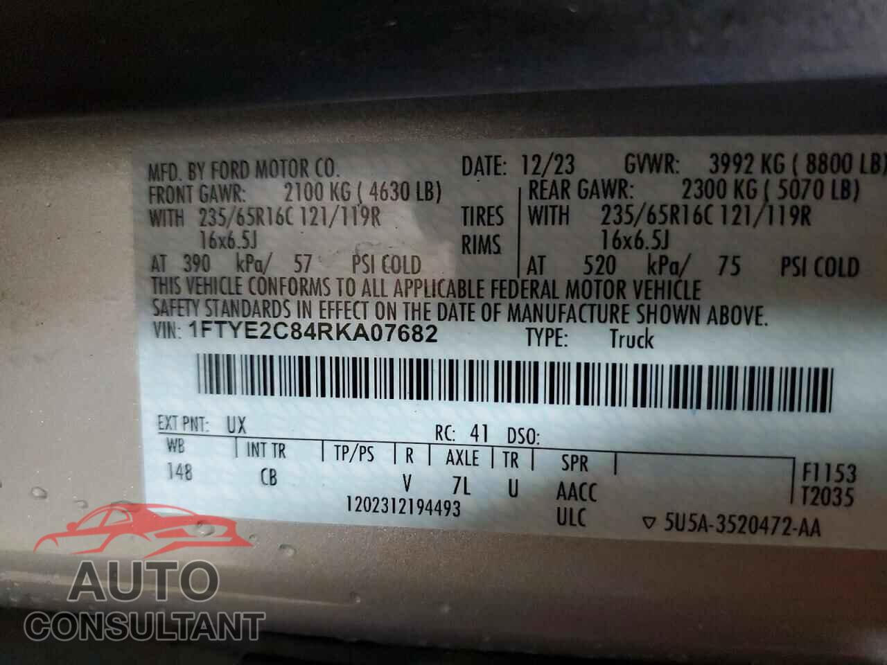 FORD TRANSIT 2024 - 1FTYE2C84RKA07682