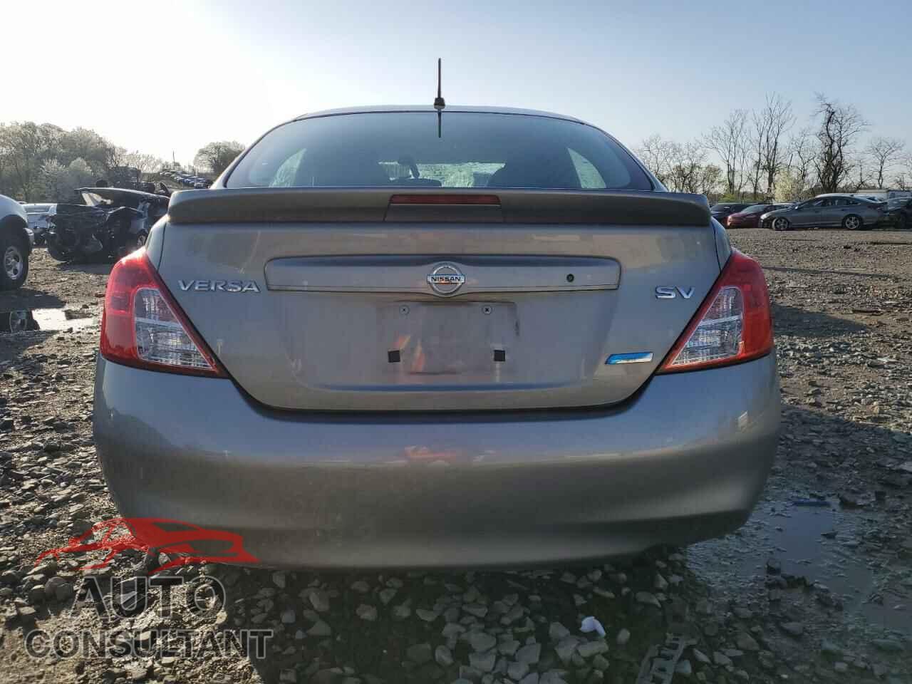 NISSAN VERSA 2014 - 3N1CN7AP0EL853532