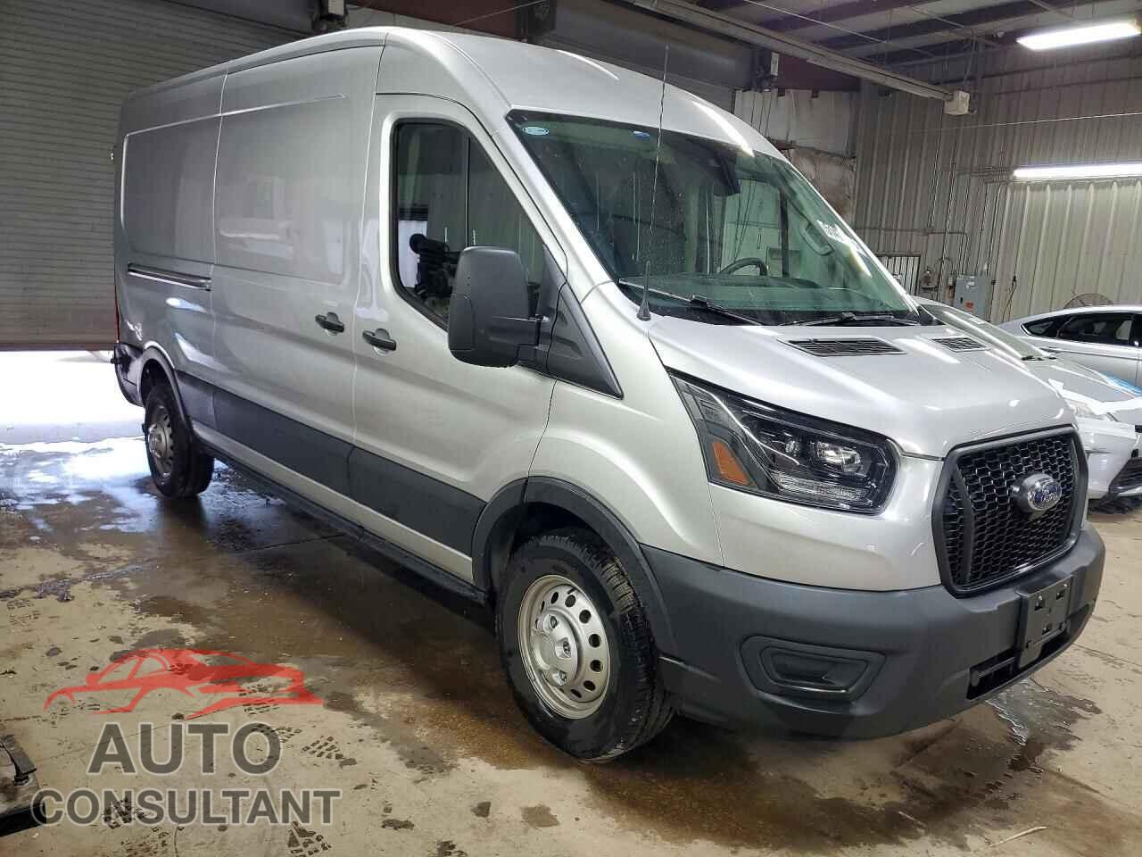 FORD TRANSIT 2024 - 1FTYE2C84RKA07682
