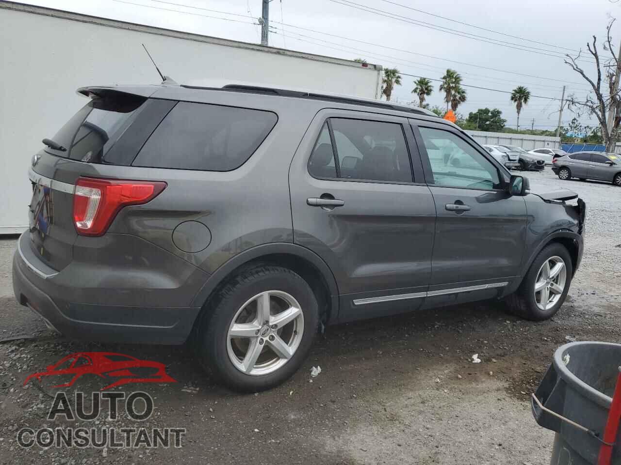 FORD EXPLORER 2018 - 1FM5K7D89JGB85307