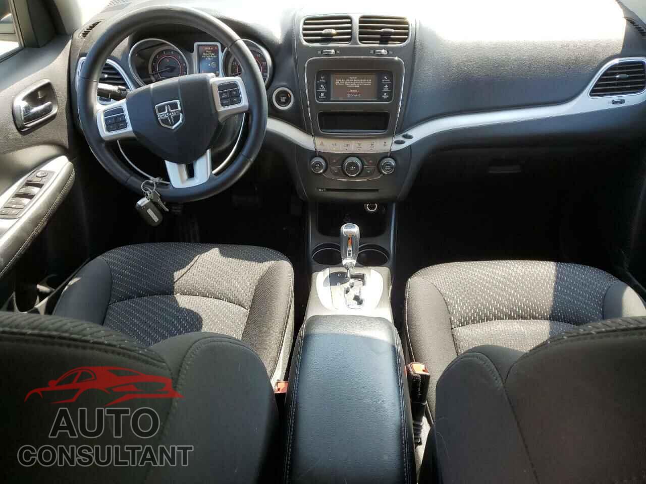 DODGE JOURNEY 2017 - 3C4PDCBB4HT633229
