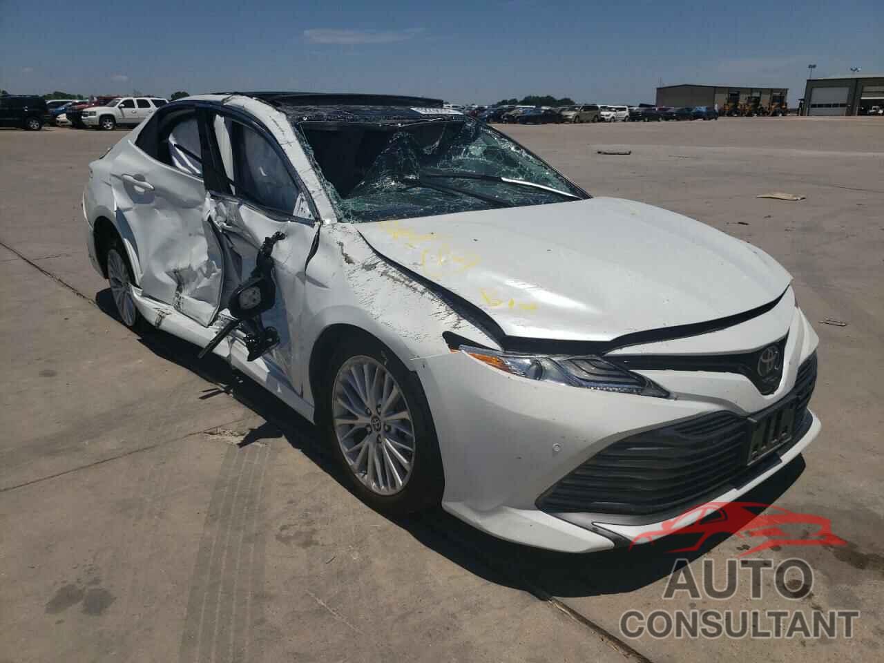 TOYOTA CAMRY 2018 - 4T1BZ1HKXJU019235