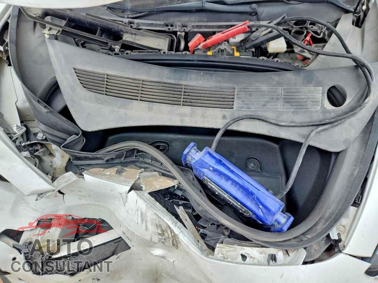 TESLA MODEL 3 2019 - 5YJ3E1EB0KF487266
