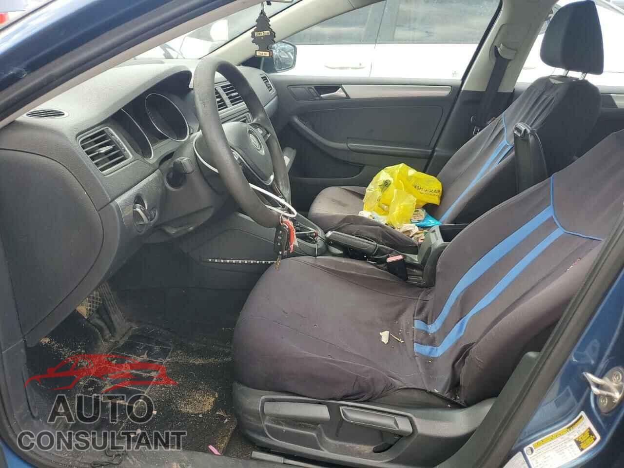 VOLKSWAGEN JETTA 2017 - 3VW2B7AJ4HM225286