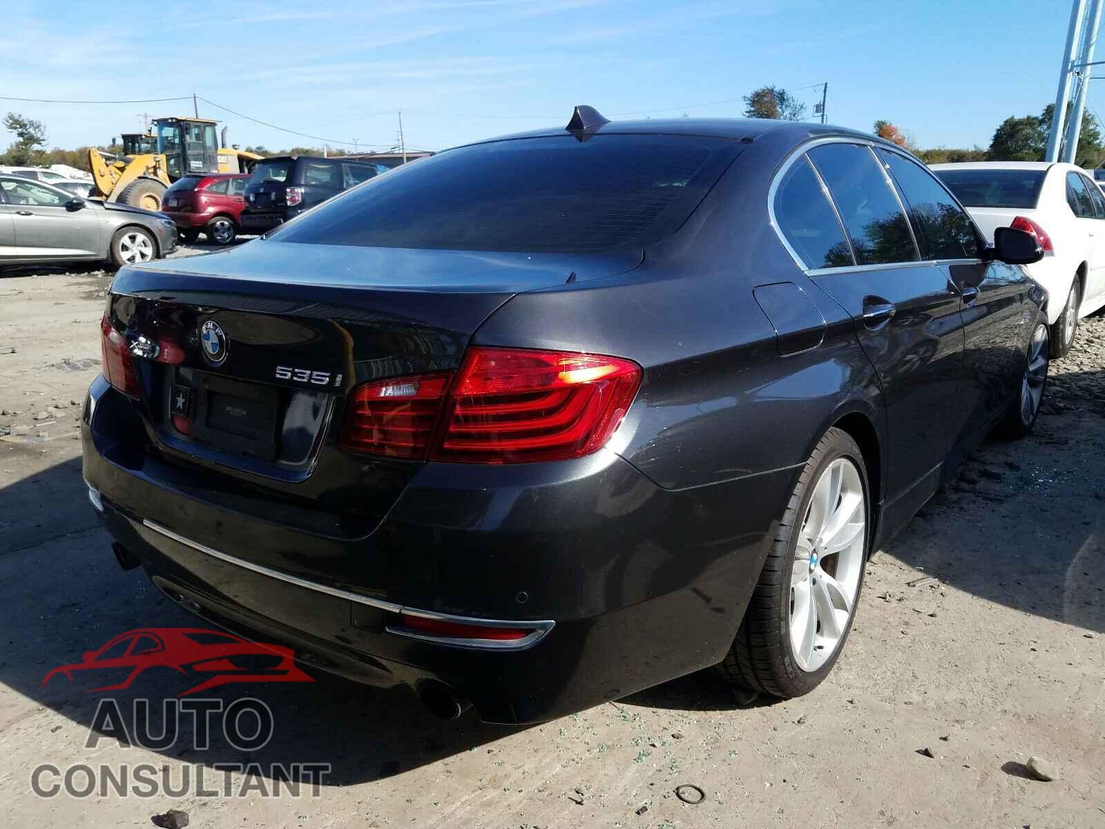 BMW 5 SERIES 2016 - WBA5B3C5XGG253169