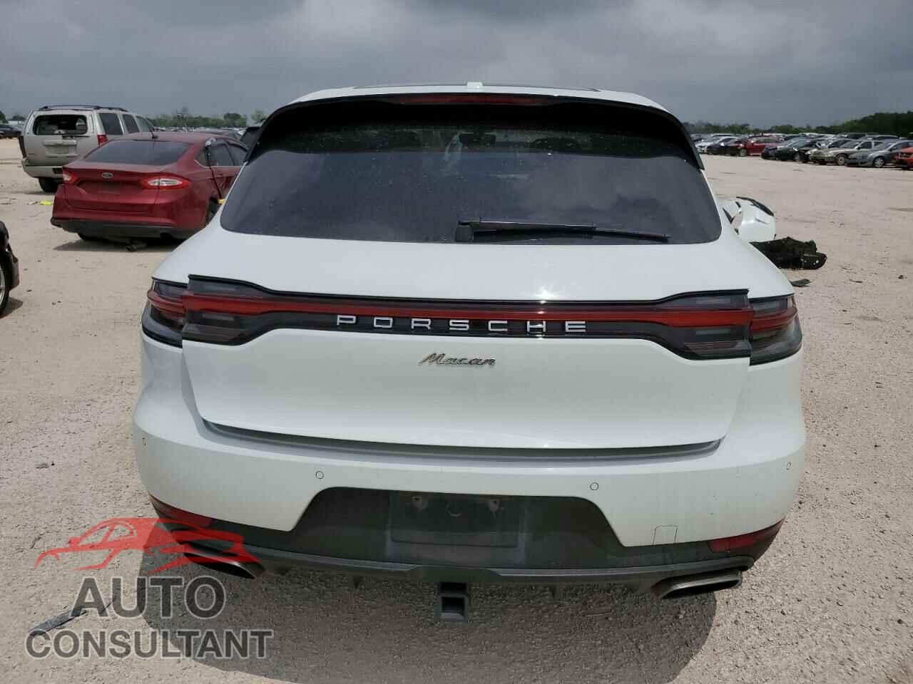 PORSCHE MACAN 2019 - WP1AA2A50KLB00560