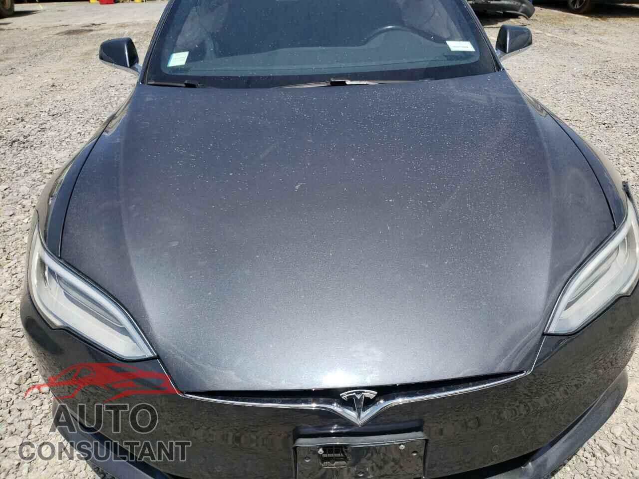 TESLA MODEL S 2017 - 5YJSA1E20HF189932