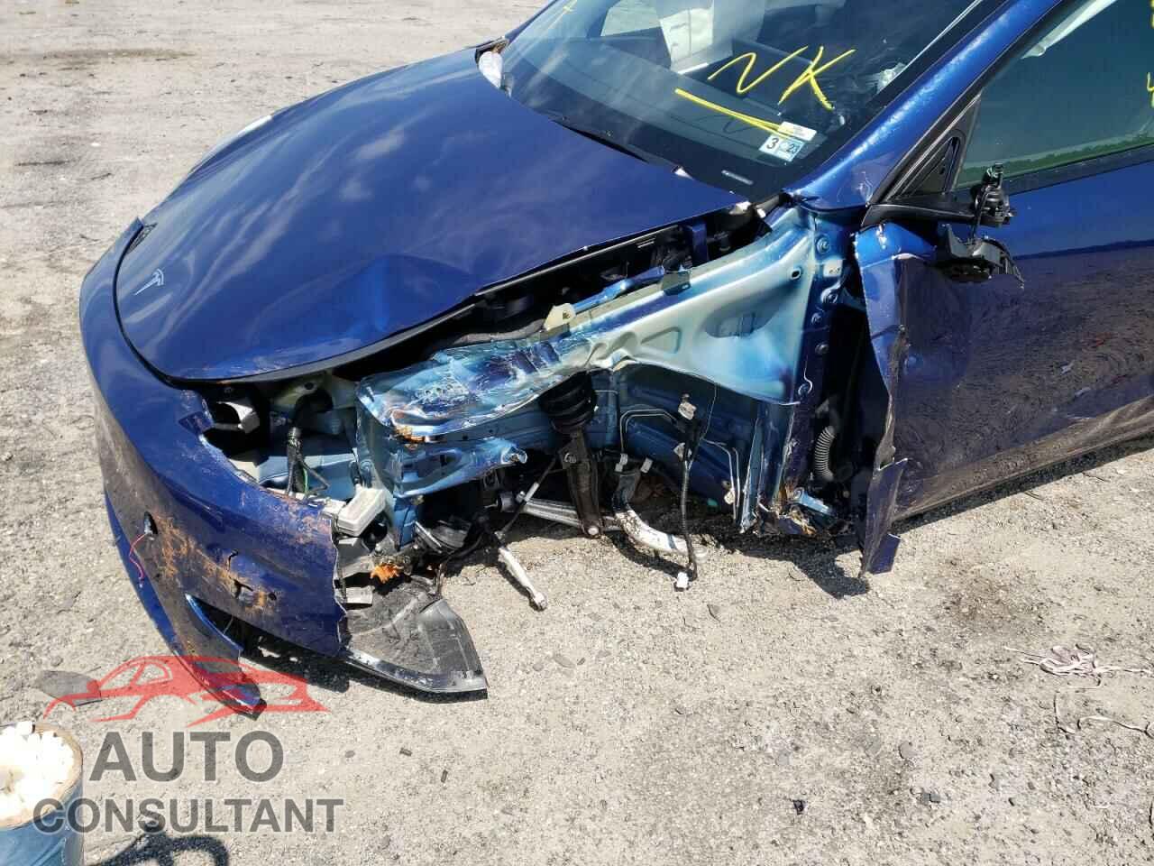 TESLA MODEL Y 2021 - 5YJYGAEE5MF116357