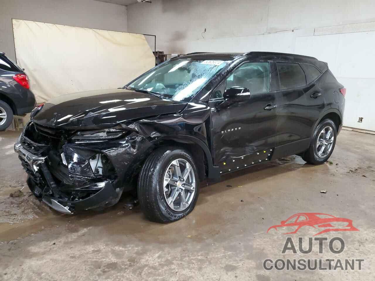 CHEVROLET BLAZER 2023 - 3GNKBDR45PS152348