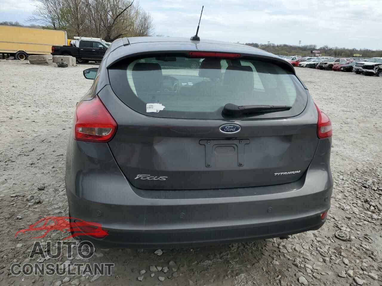 FORD FOCUS 2017 - 1FADP3N24HL320480