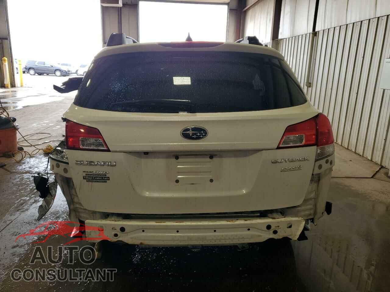 SUBARU OUTBACK 2014 - 4S4BRBFC2E3311331