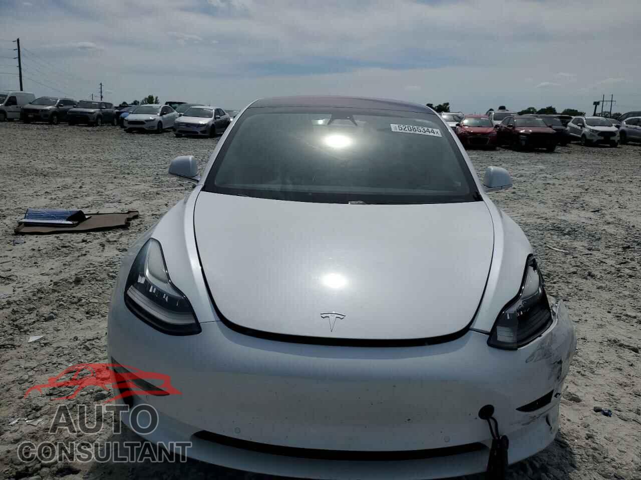 TESLA MODEL 3 2018 - 5YJ3E1EB0JF178895
