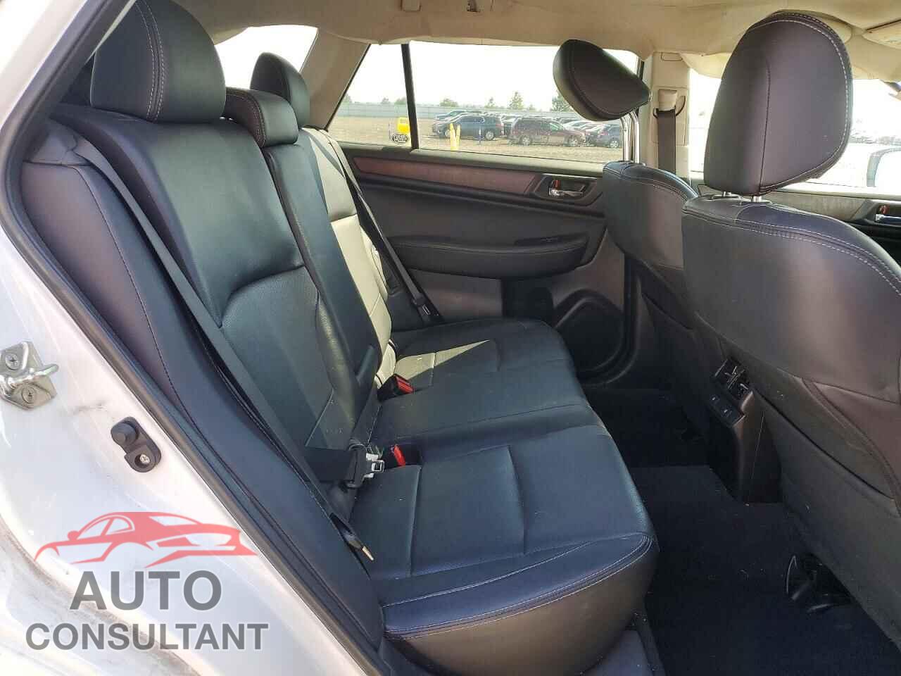 SUBARU OUTBACK 2017 - 4S4BSANC7H3378169