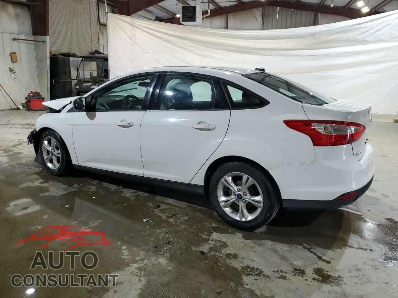 FORD FOCUS 2014 - 1FADP3F29EL296395