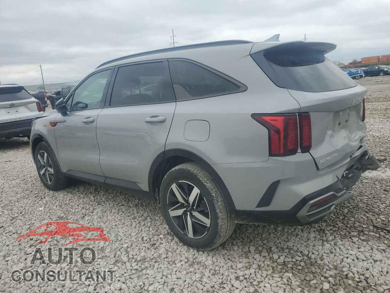 KIA SORENTO 2023 - 5XYRH4LF5PG202442