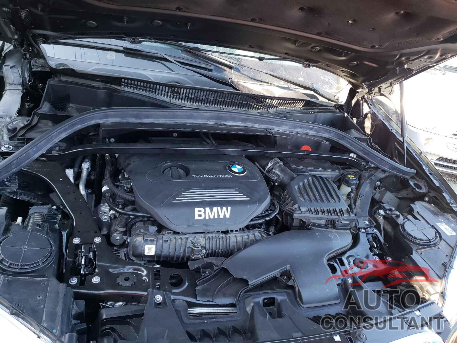 BMW X1 2018 - WBXHU7C35J5L06169