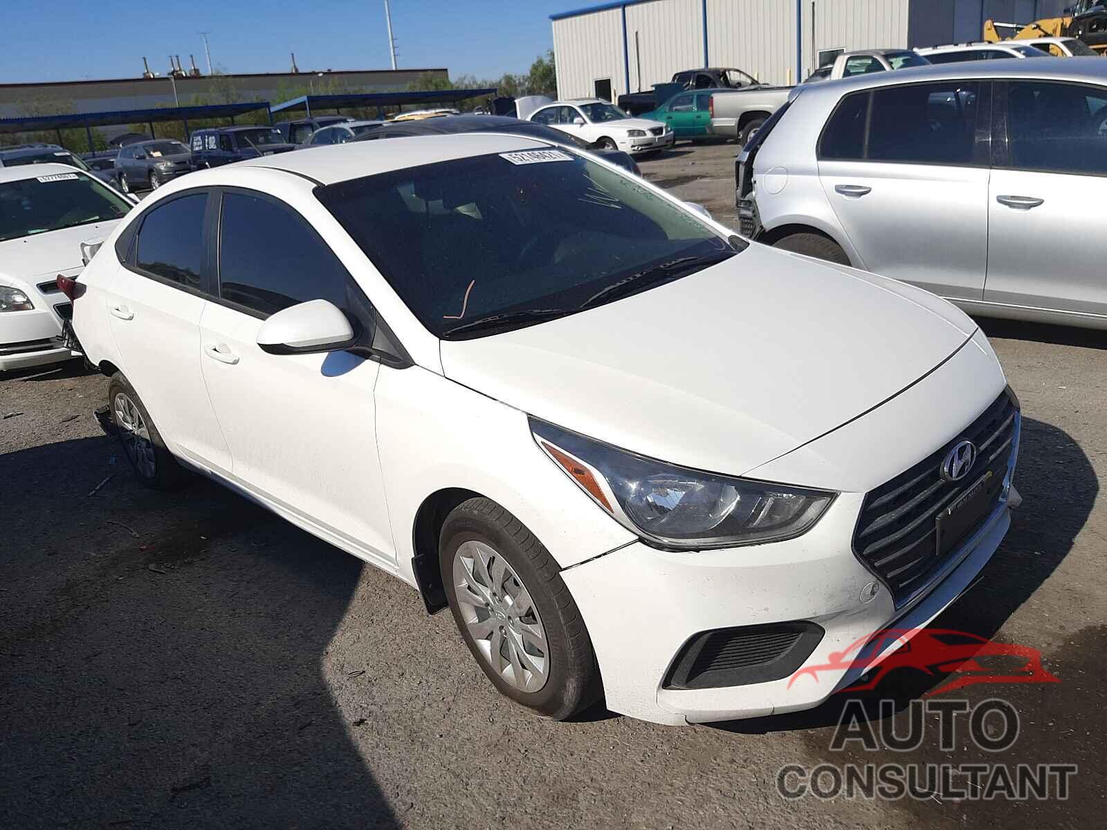 HYUNDAI ACCENT 2018 - 3KPC24A33JE025667