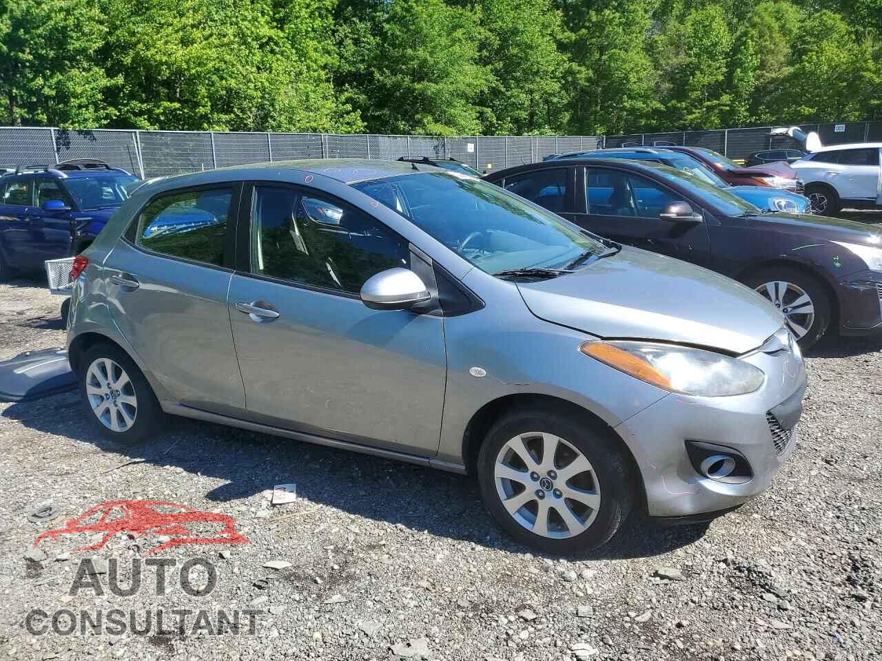 MAZDA 2 2014 - JM1DE1LZ9E0174160
