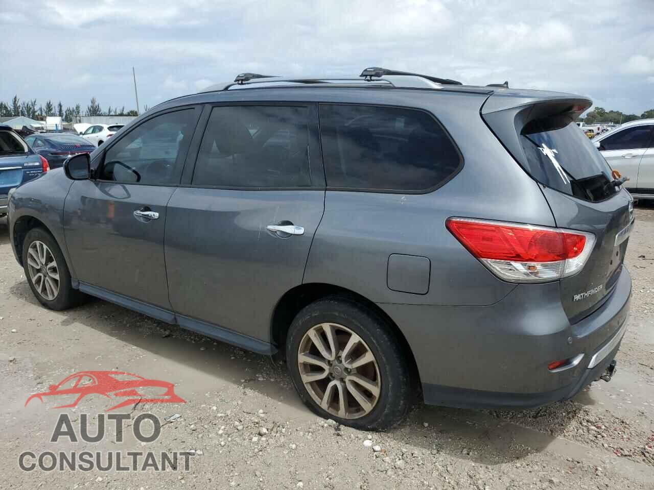 NISSAN PATHFINDER 2015 - 5N1AR2MN0FC637467
